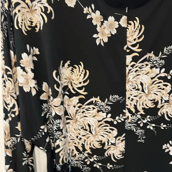 Women’s office or evening dress - Picture 5 of 6